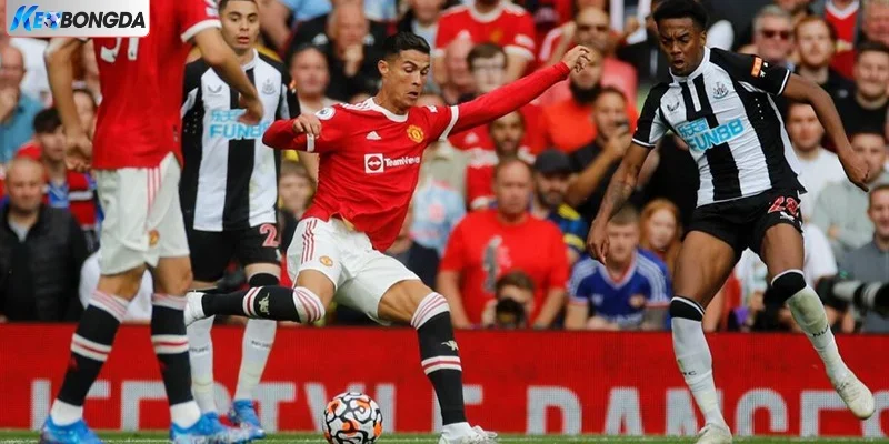 1 trận bóng đá kéo dài bao lâu ở sân 11 người? 1 trận bóng đá kéo dài bao lâu ở sân 11 người?